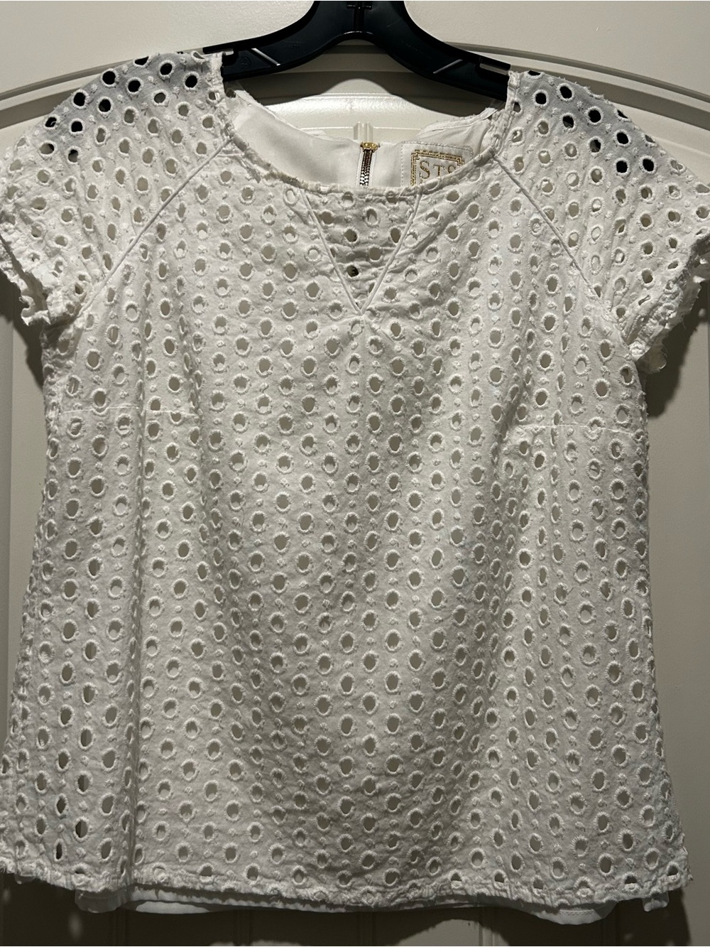STS White Eyelet Short-Sleeve Blouse